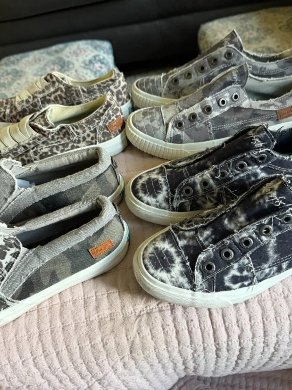 Blowfish Sneaker Shoes Lot of 8 Pairs Camo Solid 8.5 Womens - Picture 10 of 12